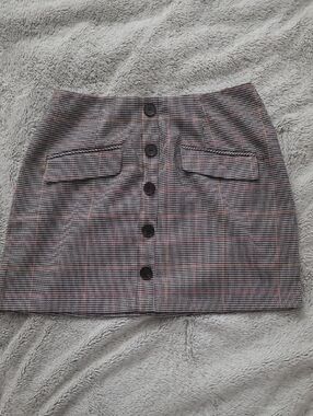 Forever 21 Button-Front Plaid Mini Skirt in Grey and Pink